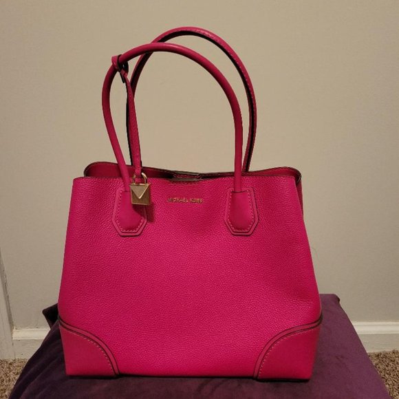 Michael Kors Pink Pebbled Leather Handbag - Picture 1 of 5